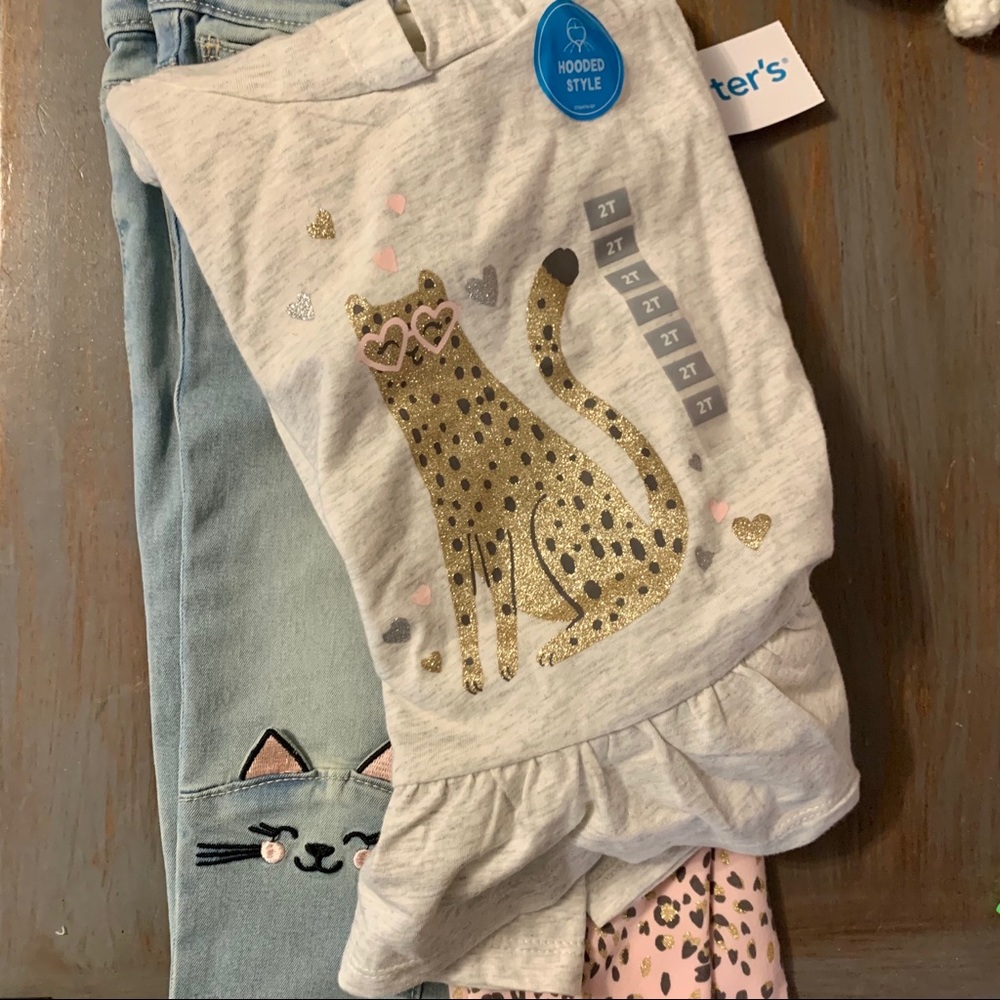 Kitty Shirt, Jeans, and Leggings